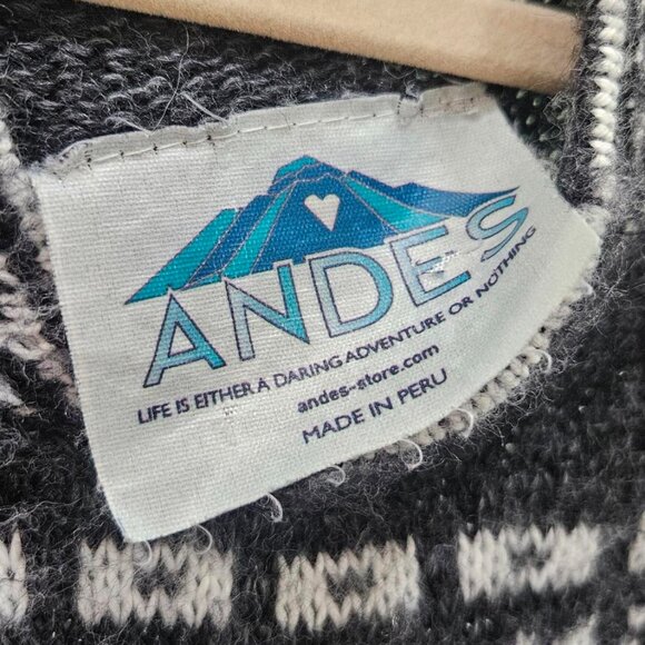 Andes Alpaca Fringed Hoodie Black/Cream Womens S/M Kangaroo Pockets - Picture 12 of 16